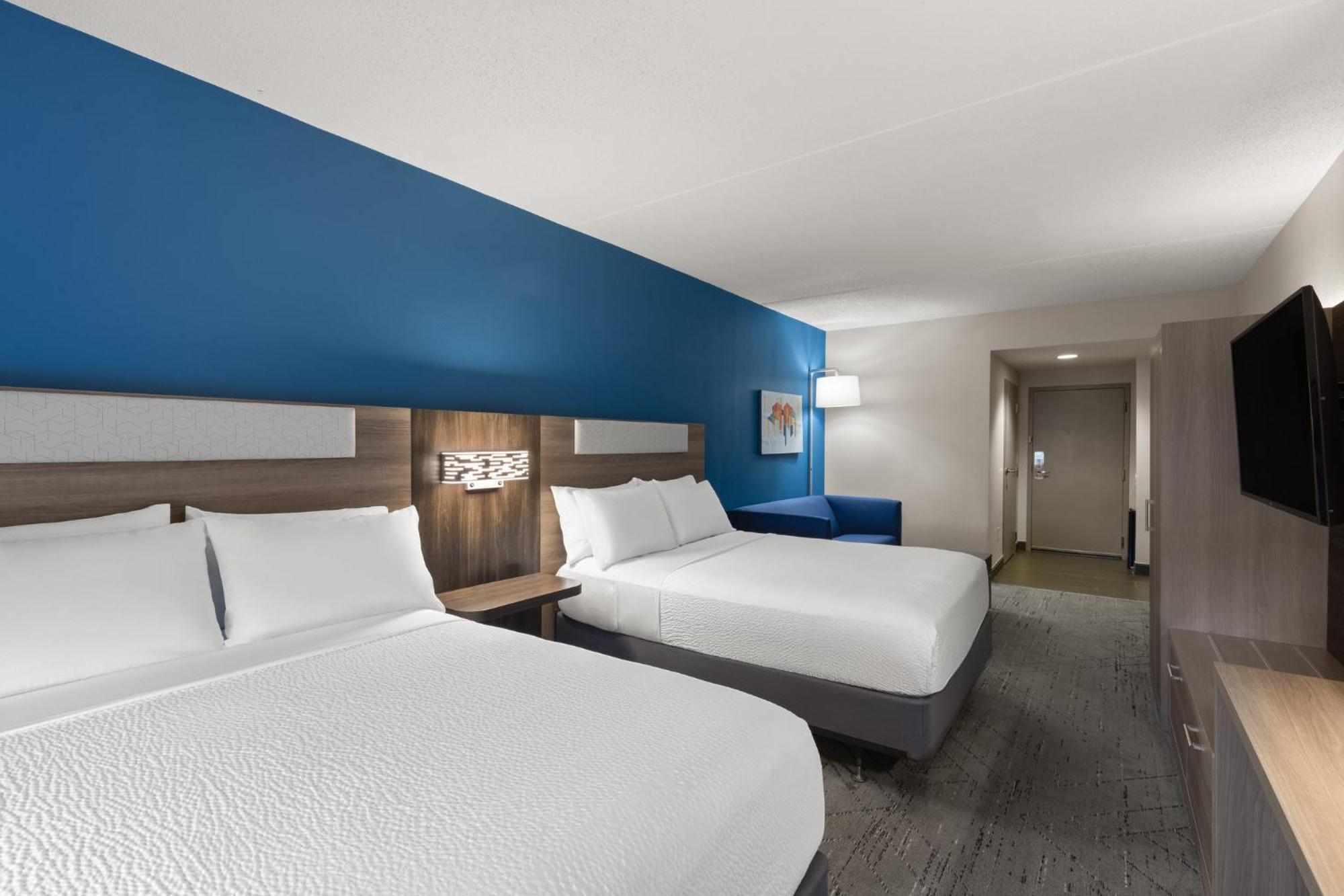 Holiday Inn Express Danbury I-84, An Ihg Hotel Bagian luar foto