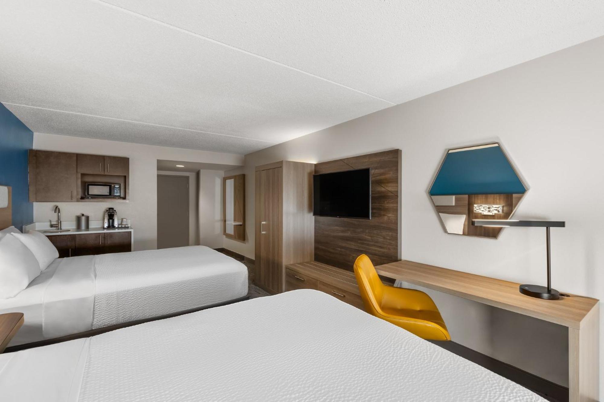 Holiday Inn Express Danbury I-84, An Ihg Hotel Bagian luar foto