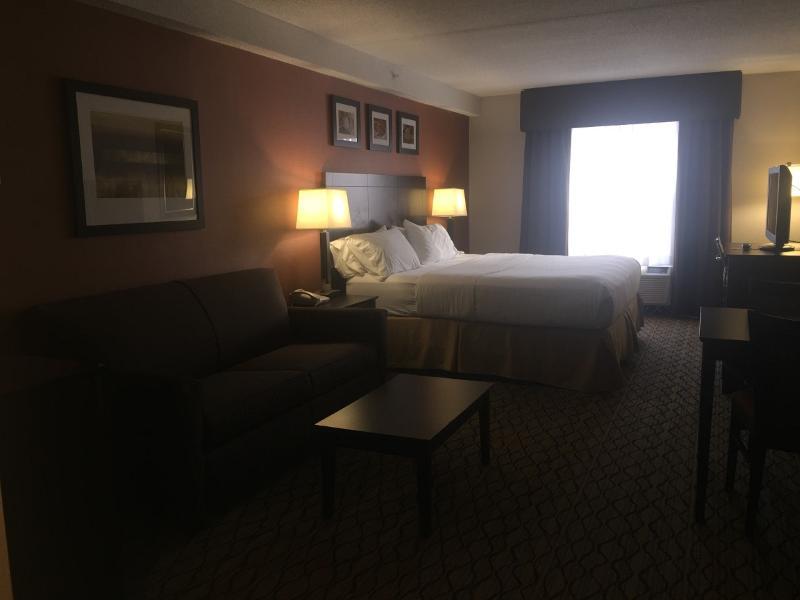 Holiday Inn Express Danbury I-84, An Ihg Hotel Bagian luar foto